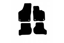 Carpet Mat Set SKODA OCTAVIA 2008-2013 with oval fixin