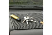 Dashboard Mat Non-Slip 18 x 20cm