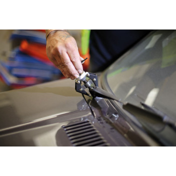 LASER Battery Terminal & Wiper Arm Puller