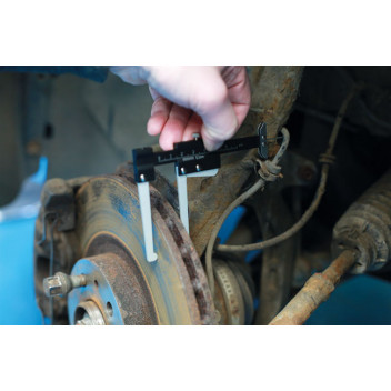 LASER BRAKE DISC/TYRE DEPT GAUGE