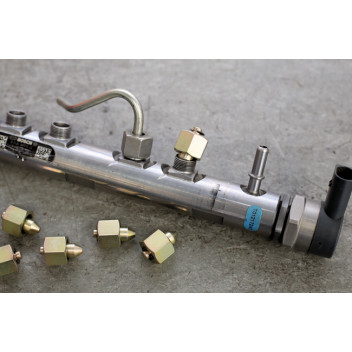 LASER M15 Injection Fuel Rail Blanking & Sealing Plug Set -