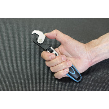 LASER Flexi-Head Adjustable Wrench 8 - 17mm