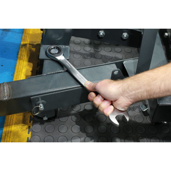 LASER Ratchet Ring Combination Spanner Set 20-32mm 7pce