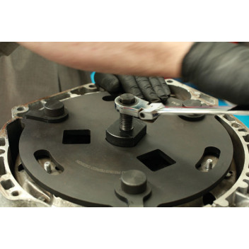 LASER Dual Clutch Removal And Fitting Kit for Ford