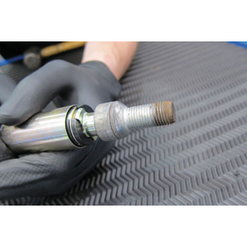 LASER Locking wheel nut remover