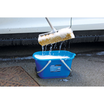 LASER Bucket with Dirt Trap