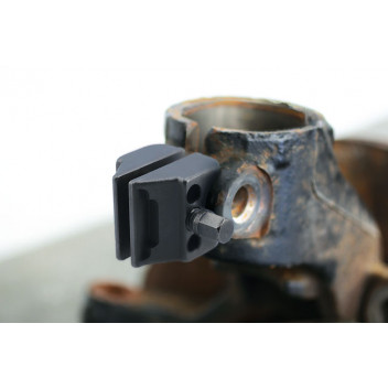 LASER Suspension Split Hub Knuckle Spreader