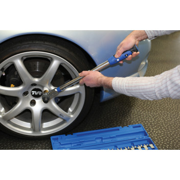 LASER Torque Wrench - 11 Heads