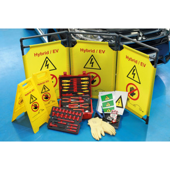 LASER Roadside Safety/Recovery Kit