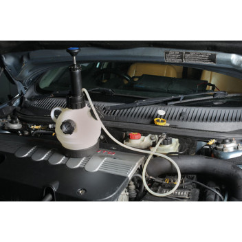 LASER Manual Brake Bleeder 2.0 litre