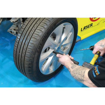 LASER Locking Wheel Nut Removal Kit - Lug Driller