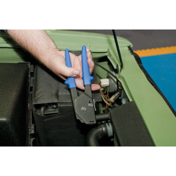 LASER Plastic Riveter with 40 Rivets